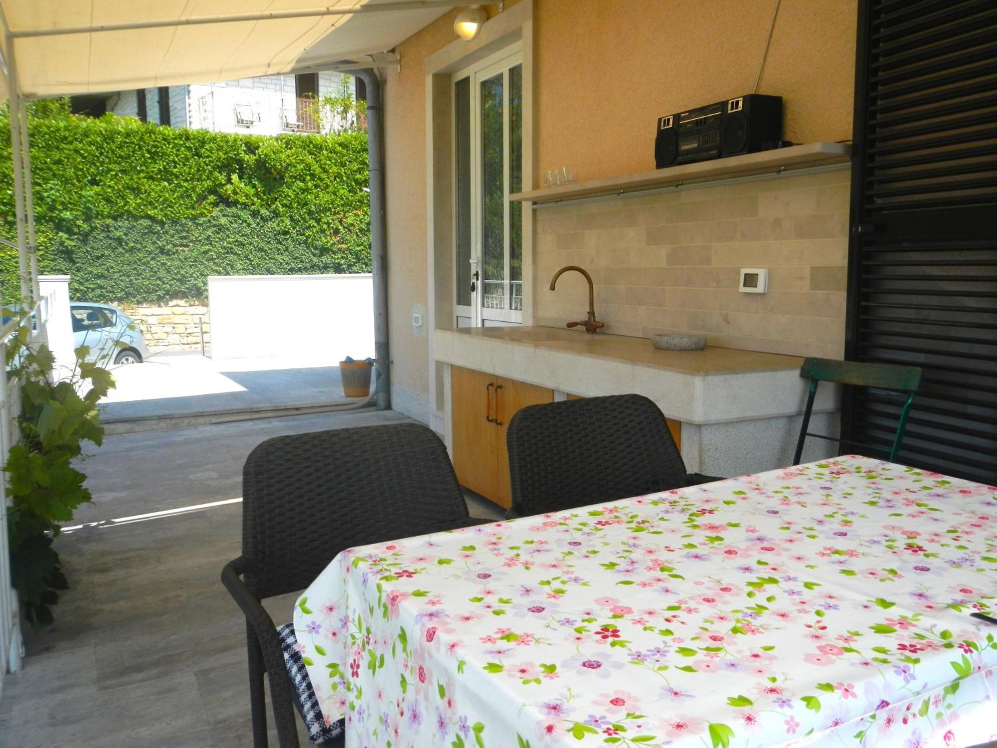 Apartments And Rooms Orazem Zoro Portoroz Bilik gambar