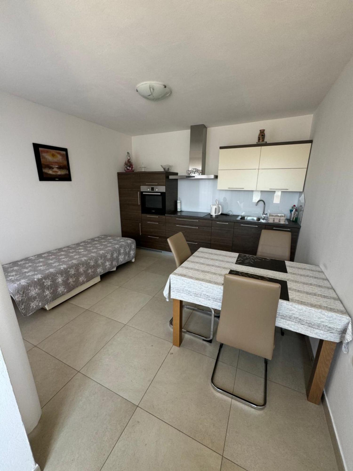 Apartments And Rooms Orazem Zoro Portoroz Luaran gambar