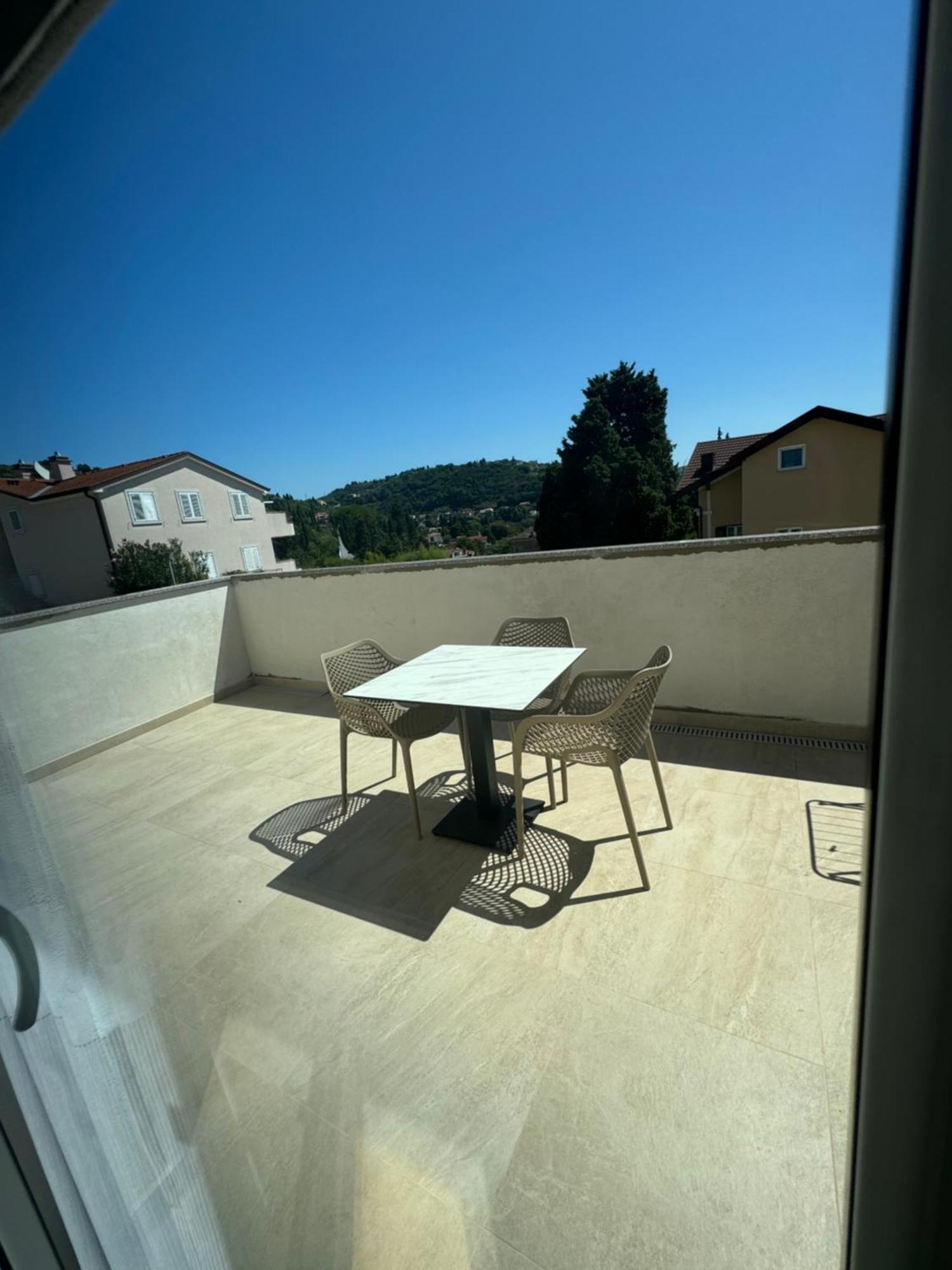 Apartments And Rooms Orazem Zoro Portoroz Luaran gambar