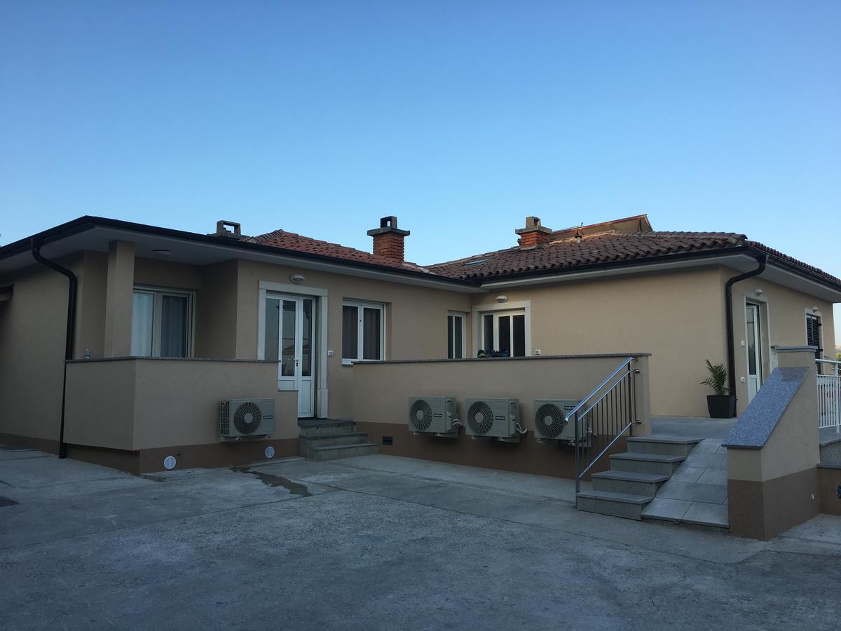 Apartments And Rooms Orazem Zoro Portoroz Luaran gambar